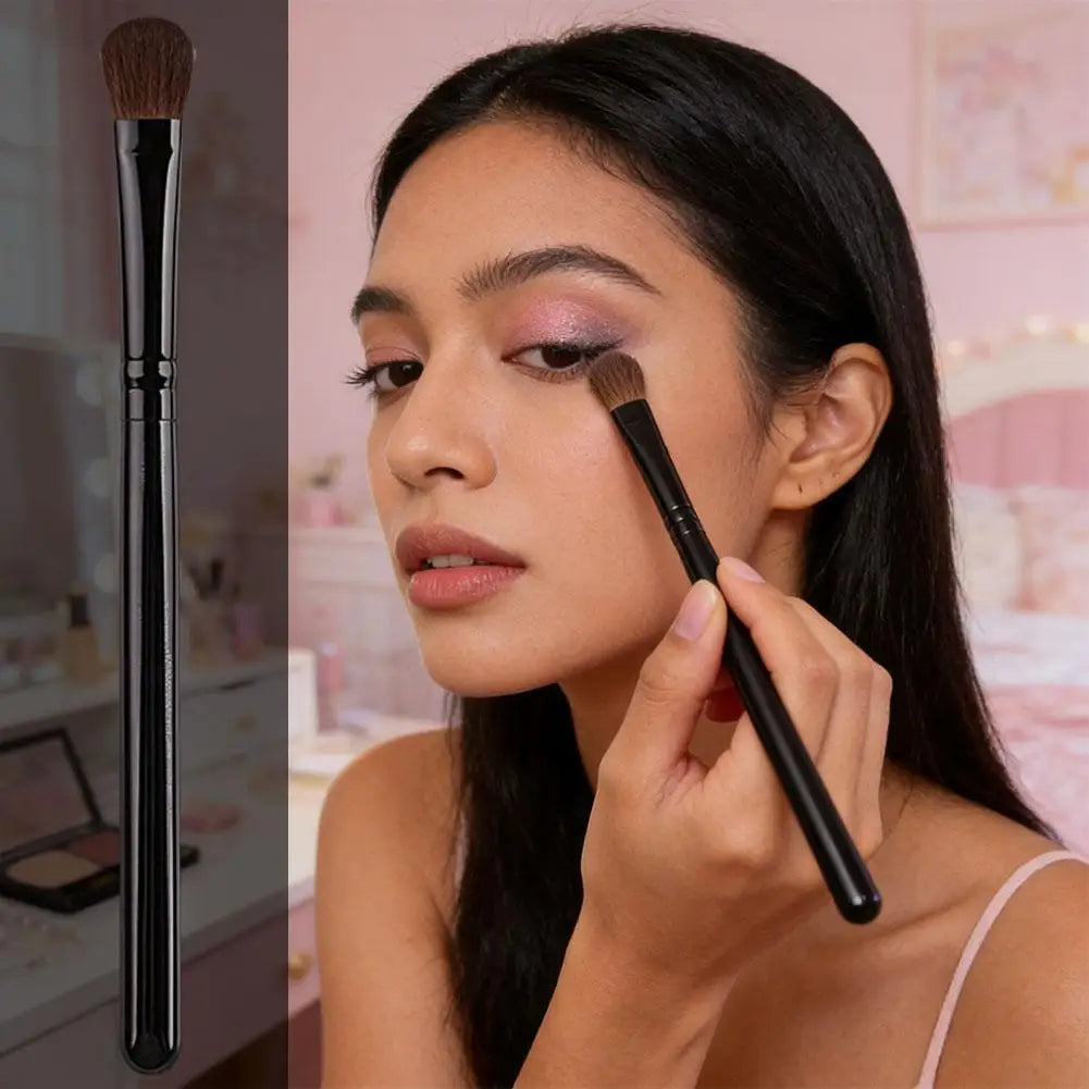Single Horse Hair Eyeshadow Brush Soft Natural Animal Hair Makeup Brush for Highlight Nose Contour Eye Shadow Beauty Tool