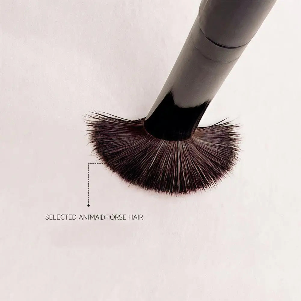 Single Horse Hair Eyeshadow Brush Soft Natural Animal Hair Makeup Brush for Highlight Nose Contour Eye Shadow Beauty Tool