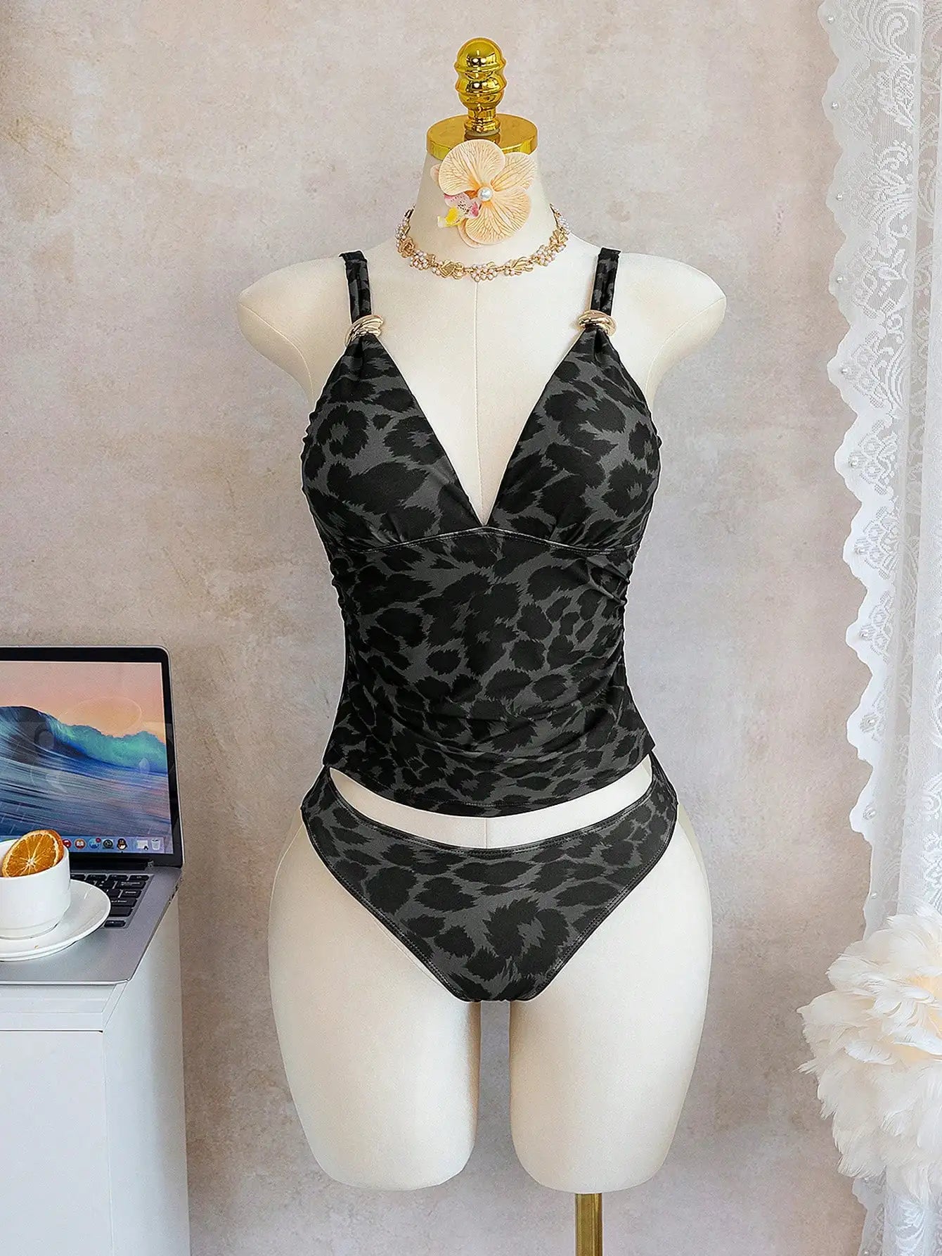 Women's Leopard Print V-Neck 2-Piece Bikini Set For Beach Pool Party