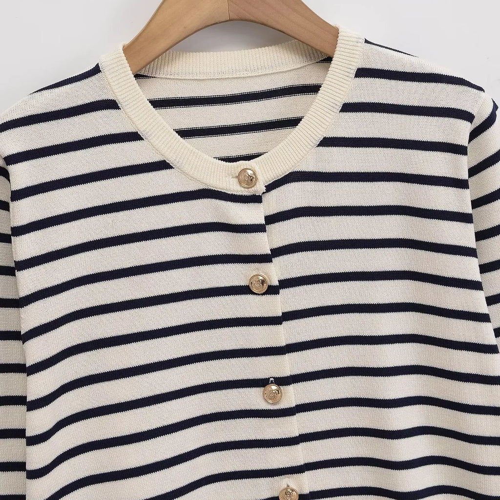 Withered 2026 Fashion New Product Striped Knitted Cardigan Versatile Round Neck Buckle Long Sleeve Coat