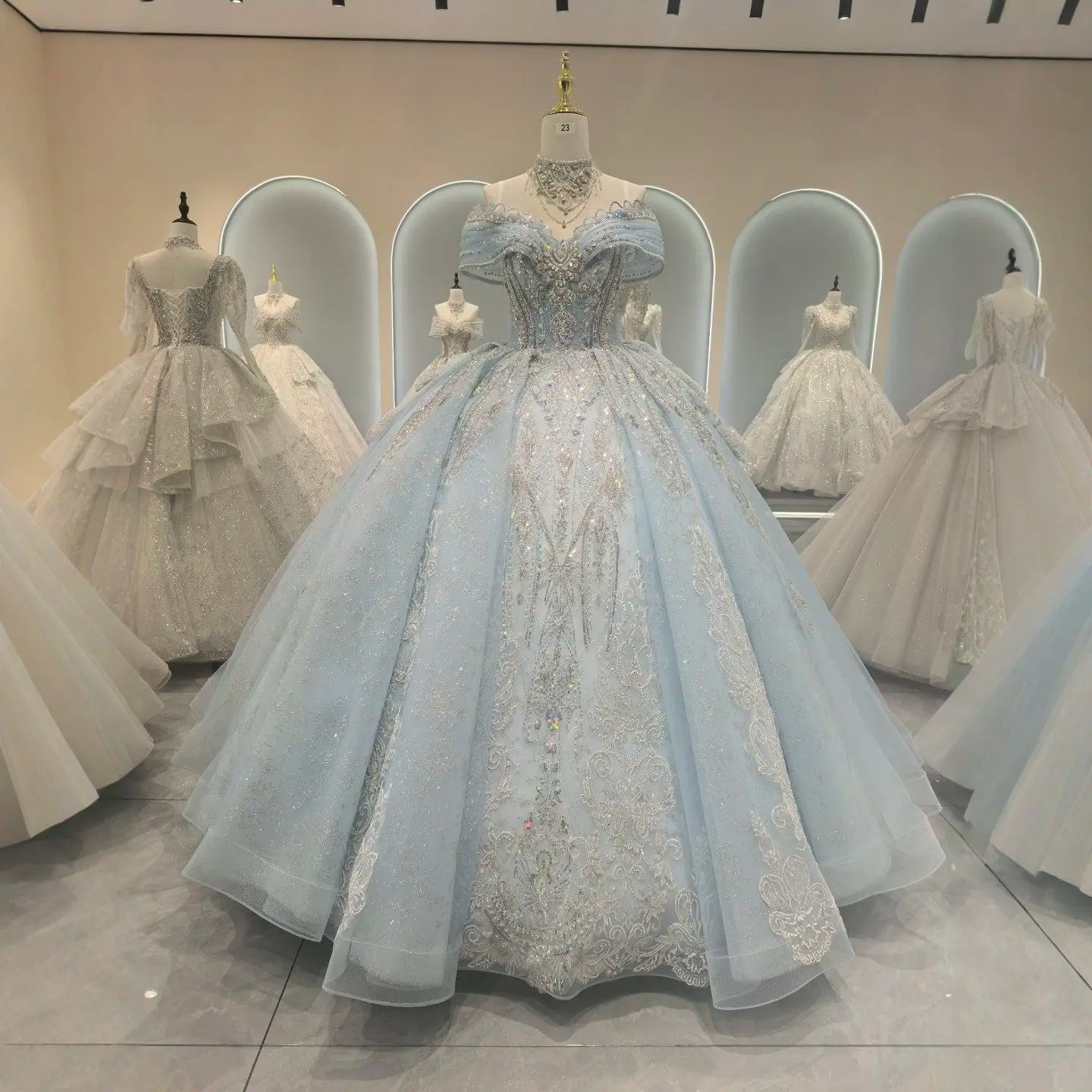It's Yiiya High Quality Wedding Dress Sky blue Beads Off shoulder Princess Floor Length Plus size Customized Bride Gowns CC001