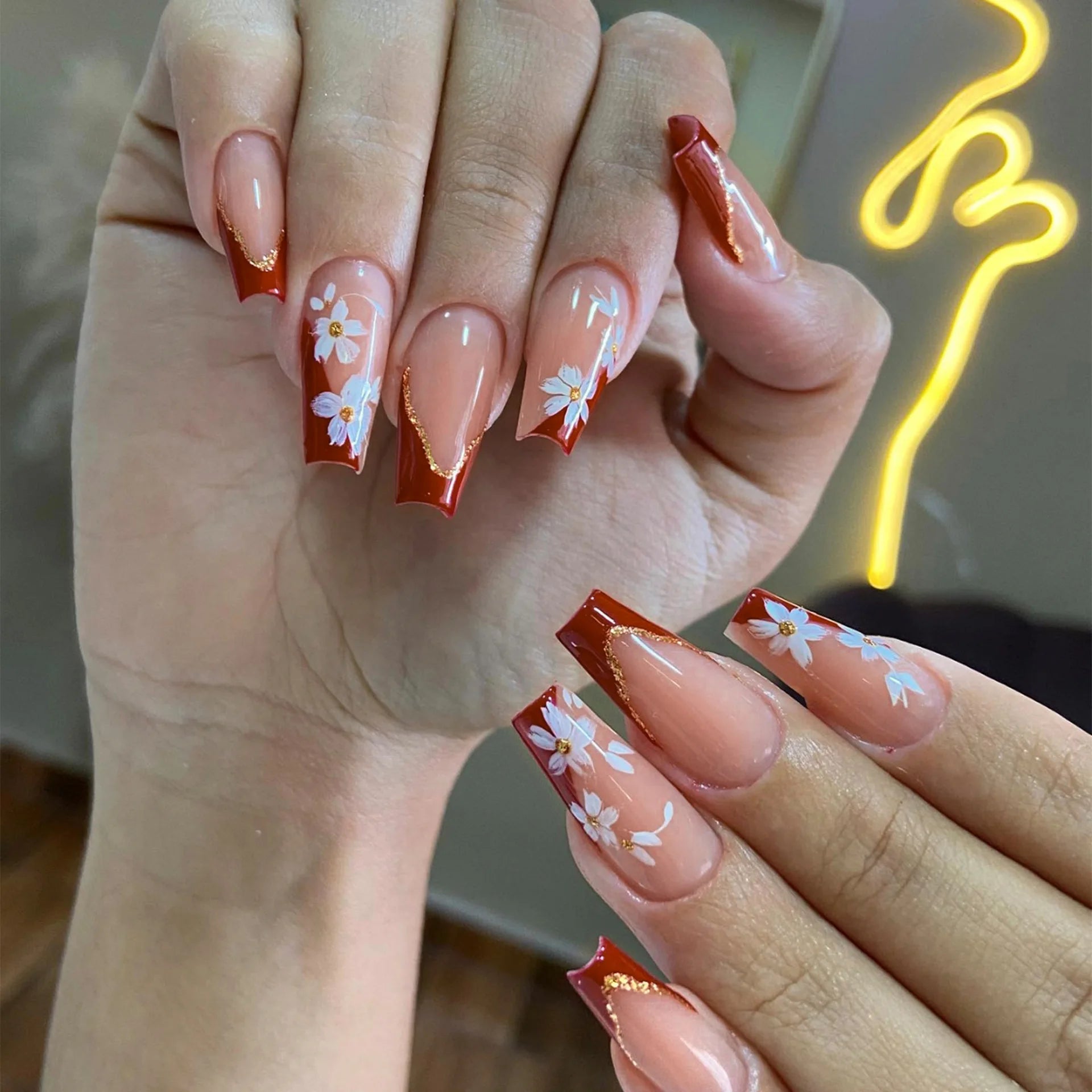 24PCS Gentle Matte Cherry Blossom Fake Nails Ballet Press on Nails Hand Painted European American Design Ins Style False Nails