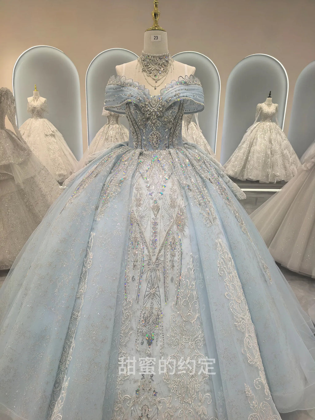 It's Yiiya High Quality Wedding Dress Sky blue Beads Off shoulder Princess Floor Length Plus size Customized Bride Gowns CC001